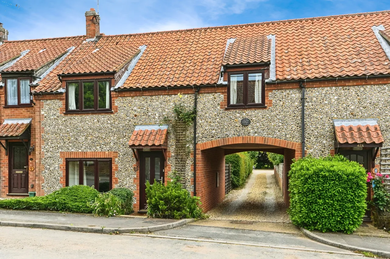 3 bed house for sale — High Street, Ringstead, Hunstanton, Norfolk, PE36