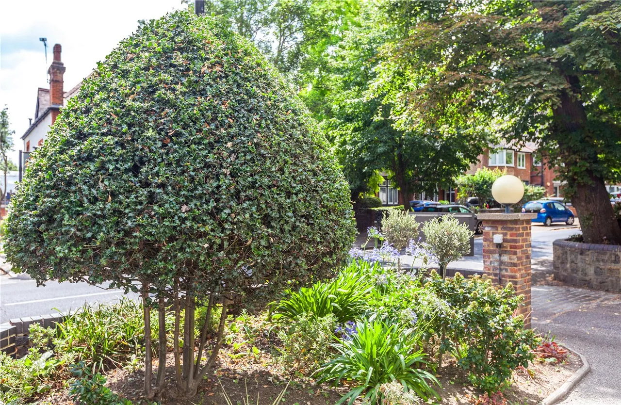 Hornsey Lane, London, N6, photo 7