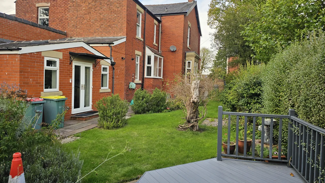 Watling Street Road, Fulwood, PR2, photo 2