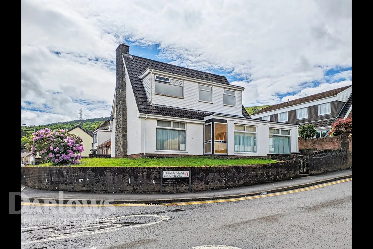Hillside Close, Merthyr Tydfil, photo 4