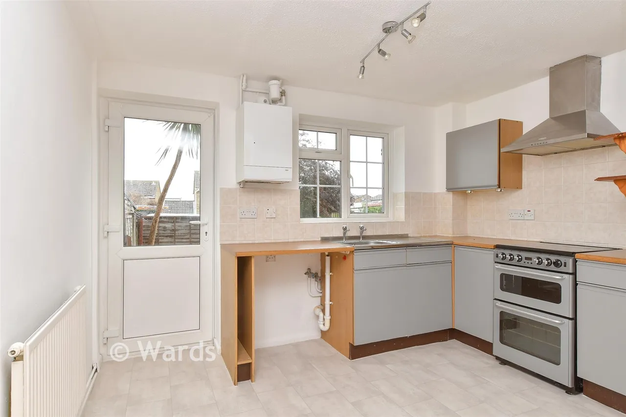 Gatcombe Close, Walderslade, ME5, photo 4