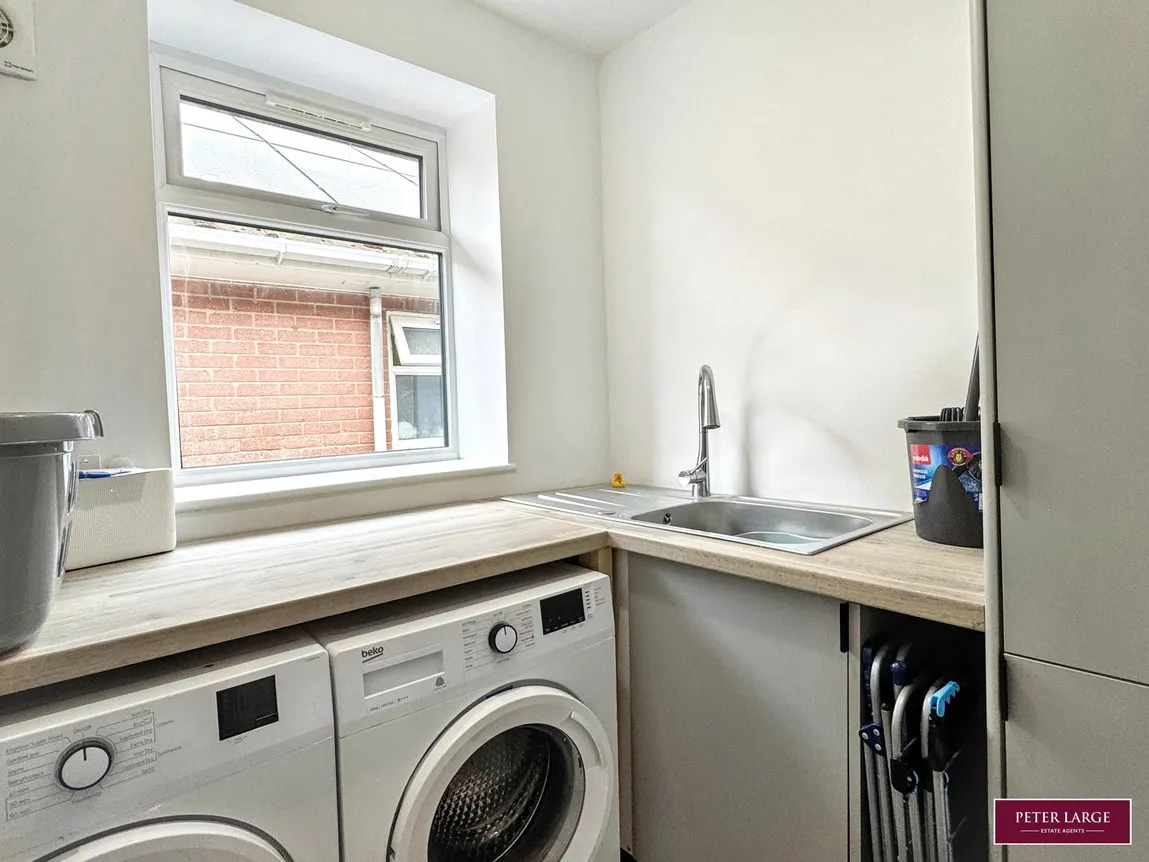 Dee Road, Talacre, Flintshire, CH8 9RS, photo 10