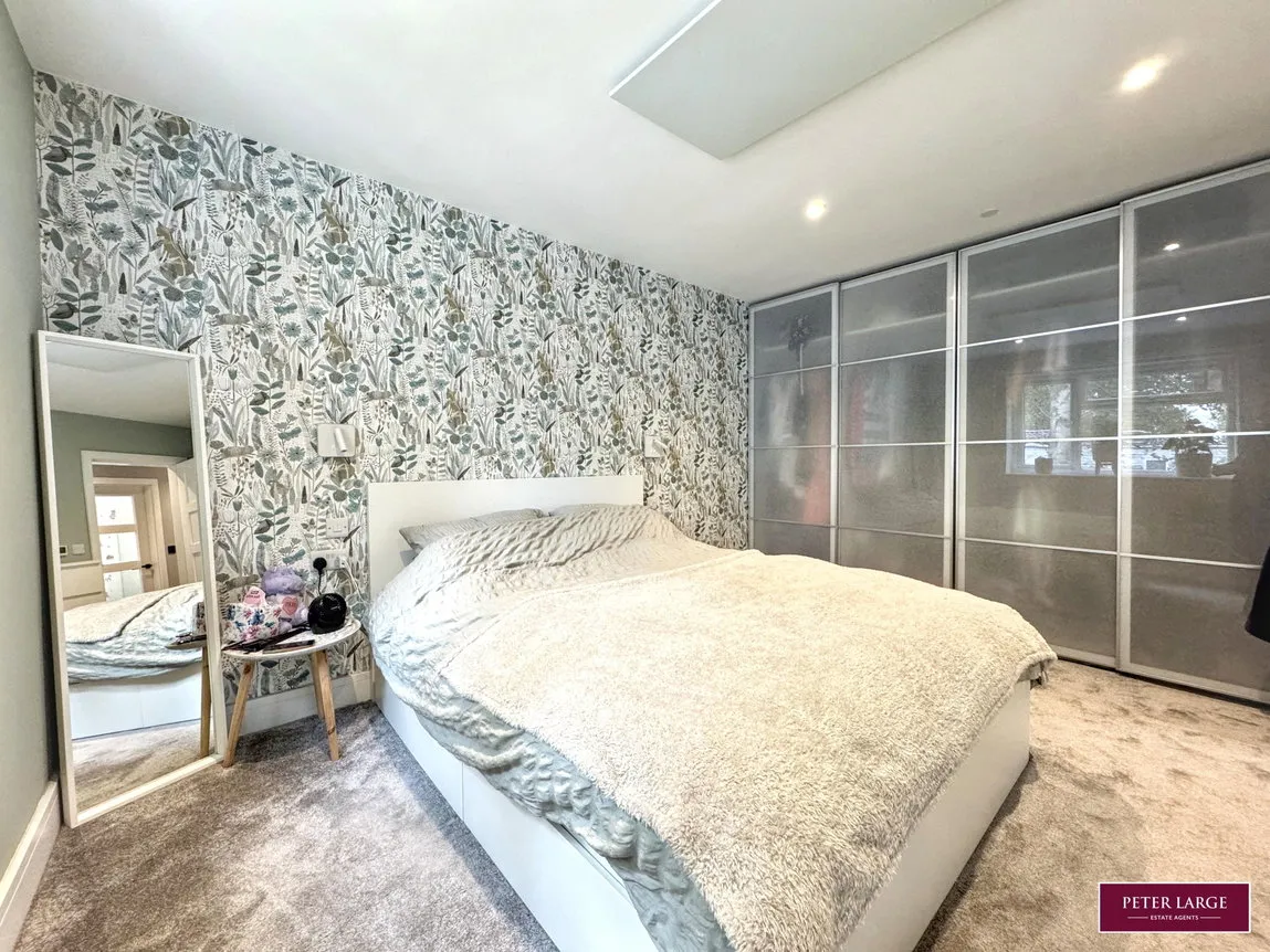 Dee Road, Talacre, Flintshire, CH8 9RS, photo 11
