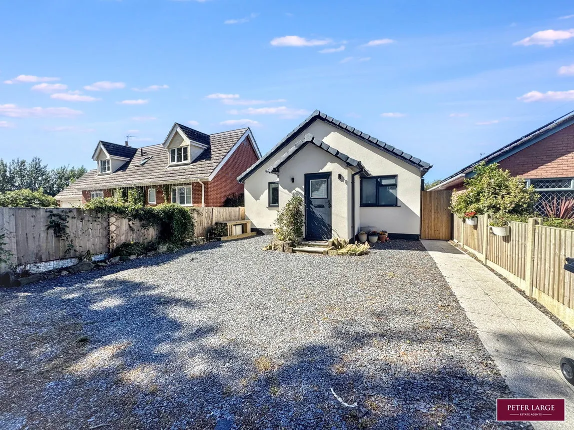 Dee Road, Talacre, Flintshire, CH8 9RS, photo 7