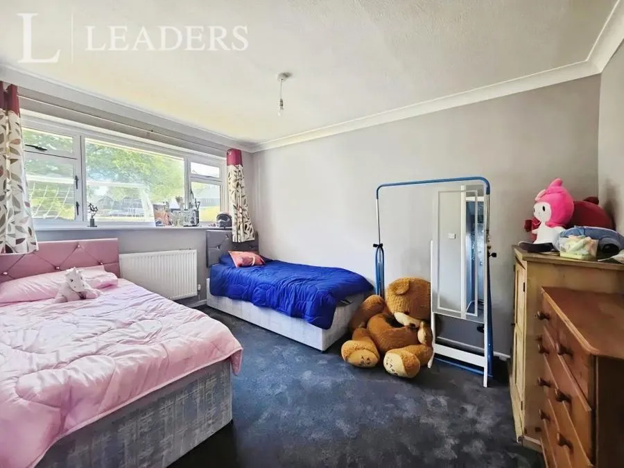 Woodlands Way, Southwater, RH13, photo 5