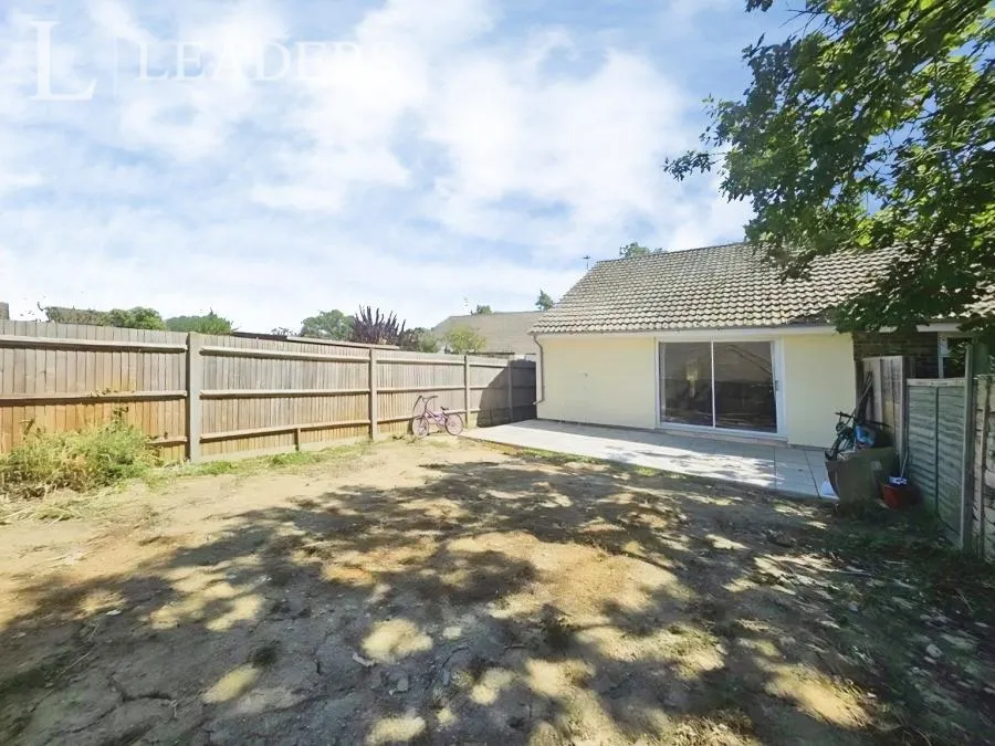 Woodlands Way, Southwater, RH13, photo 2