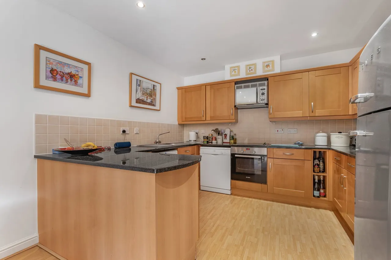 Belworth Drive, Cheltenham, GL51, photo 5