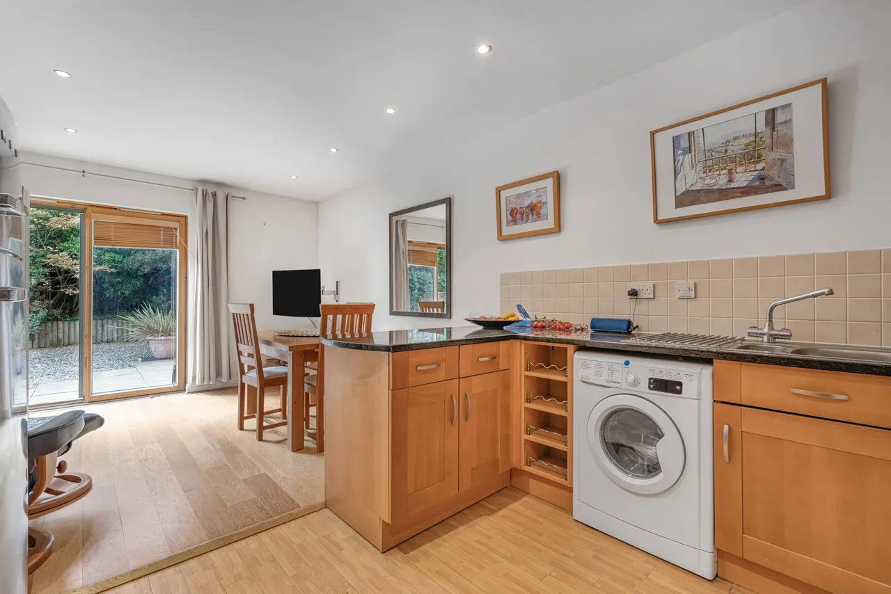 Belworth Drive, Cheltenham, GL51, photo 4