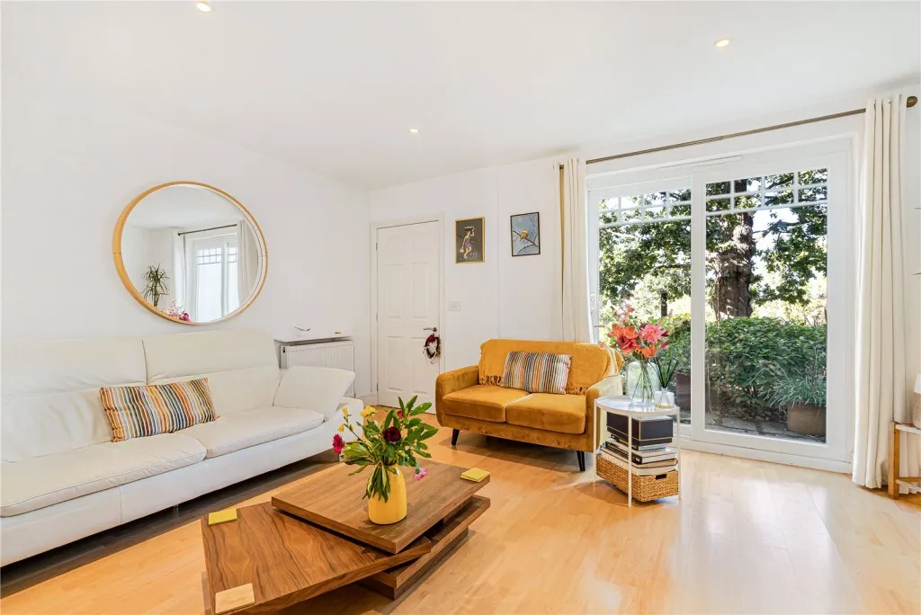 Five Oaks Mews, Bromley, photo 9