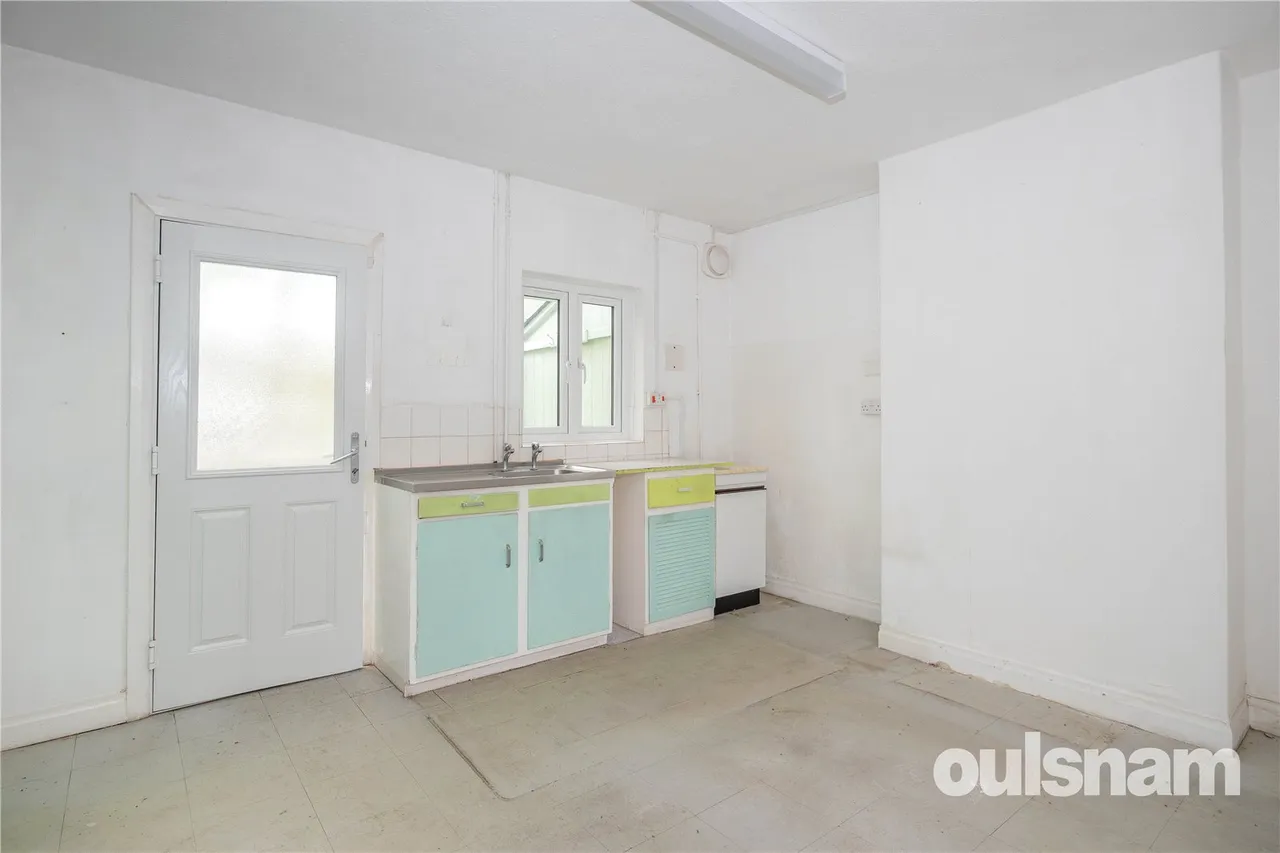 Selly Oak Road, Bournville, Birmingham, B30 1LR, photo 4