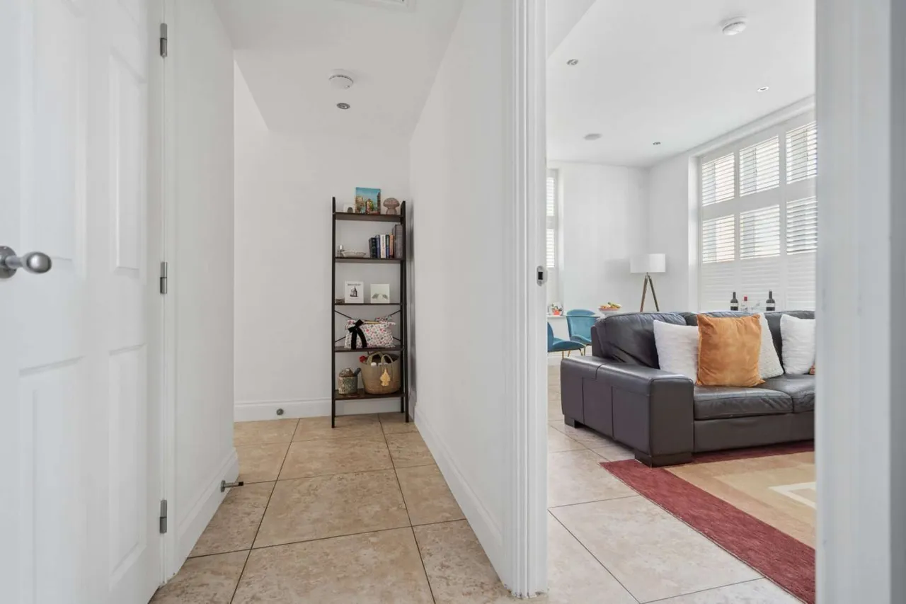 King Edward Place, Bushey, WD23, photo 7