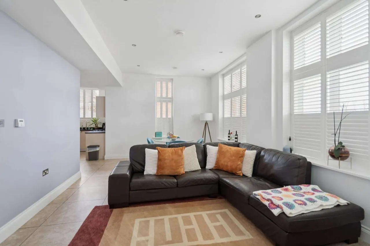 King Edward Place, Bushey, WD23, photo 5