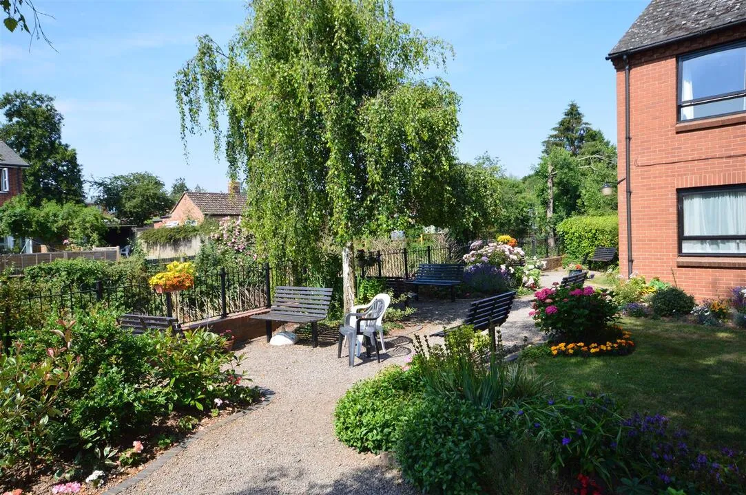 Bridge Court, Leominster, Herefordshire, HR6 8HX, photo 9