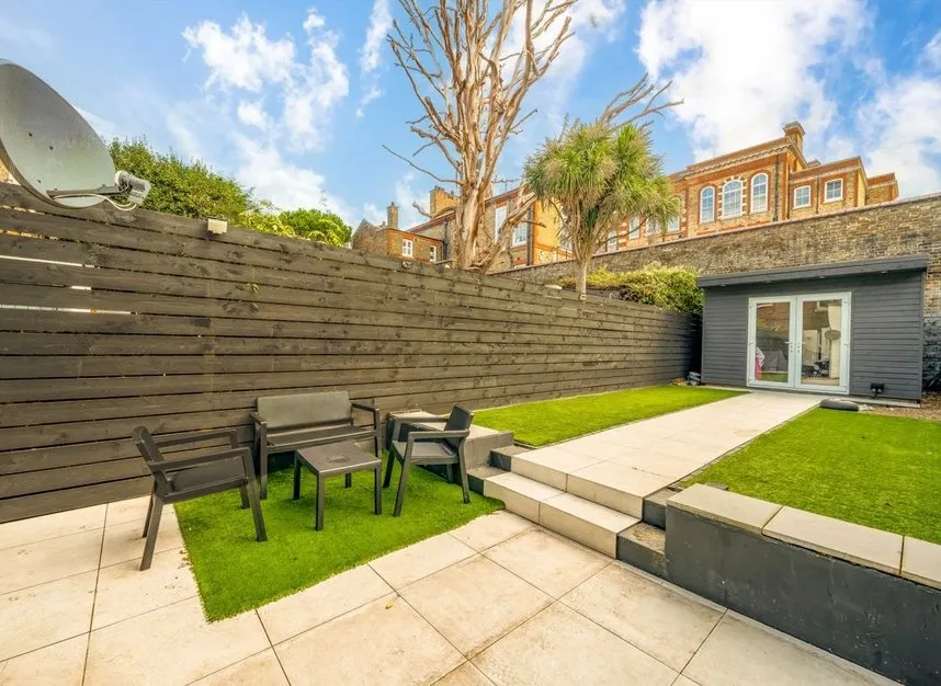 Kilburn Park Road, Kilburn Park, NW6, photo 6