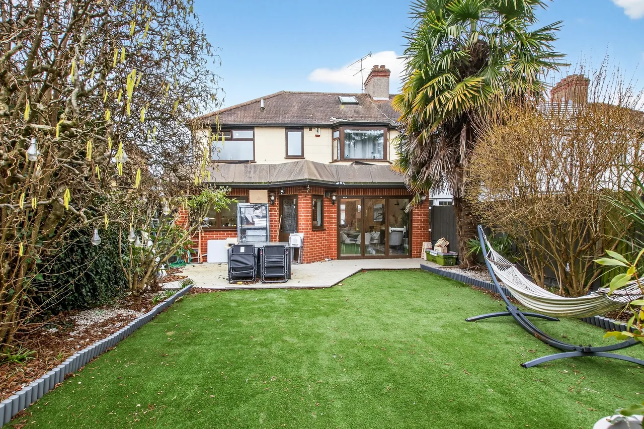 Empire Road, Greenford, UB6, photo 19