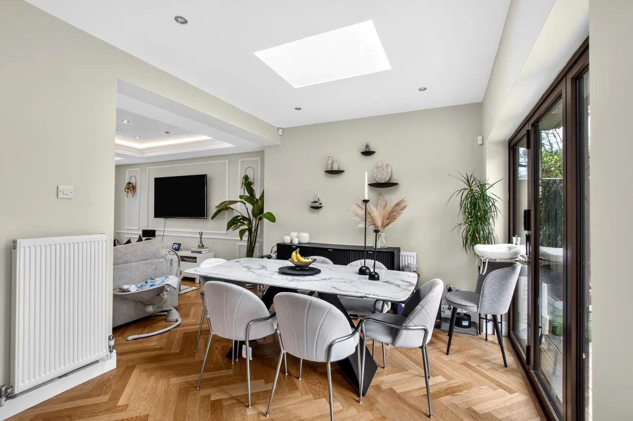 Empire Road, Greenford, UB6, photo 5