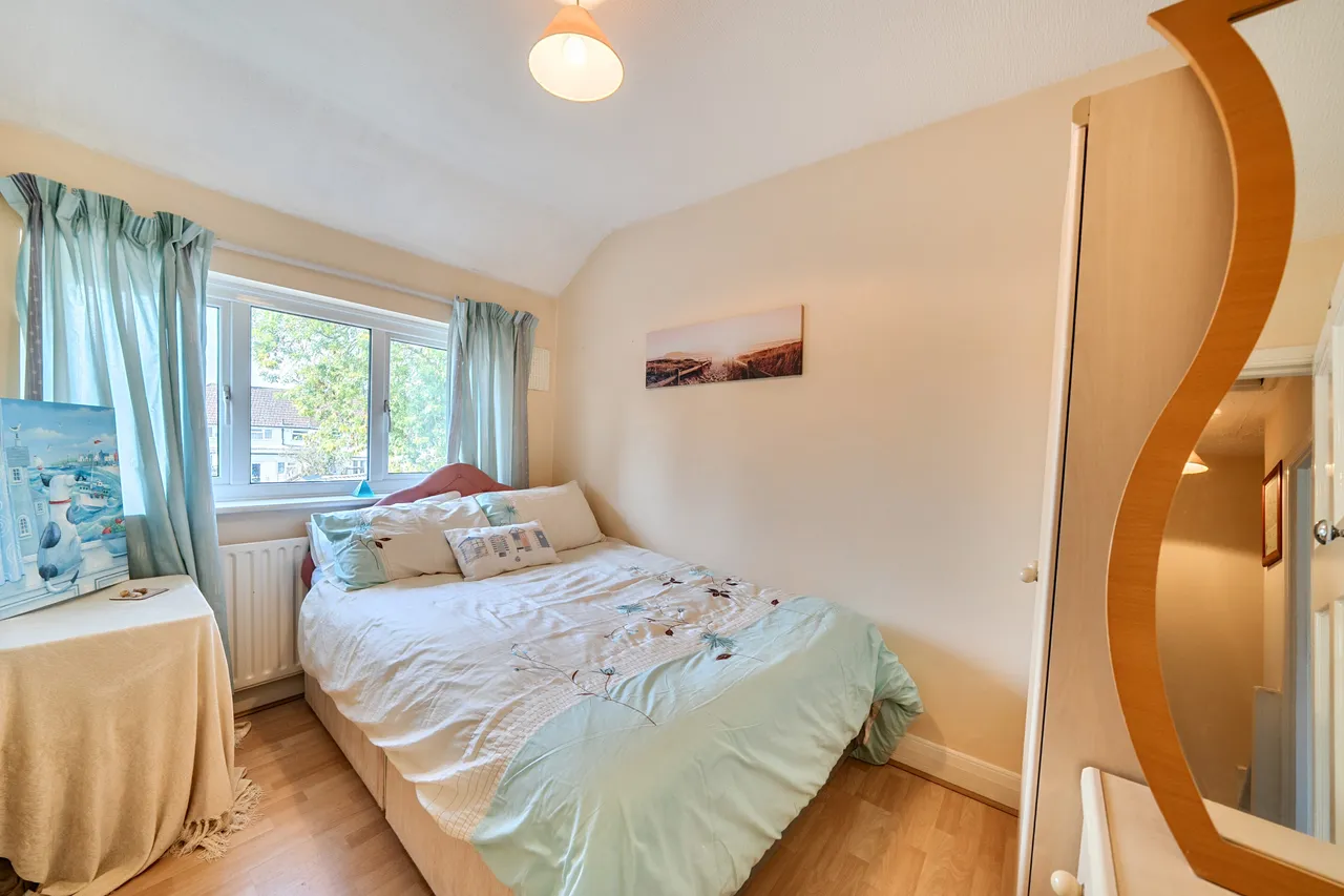 Dudley Drive, Ruislip, HA4, photo 10