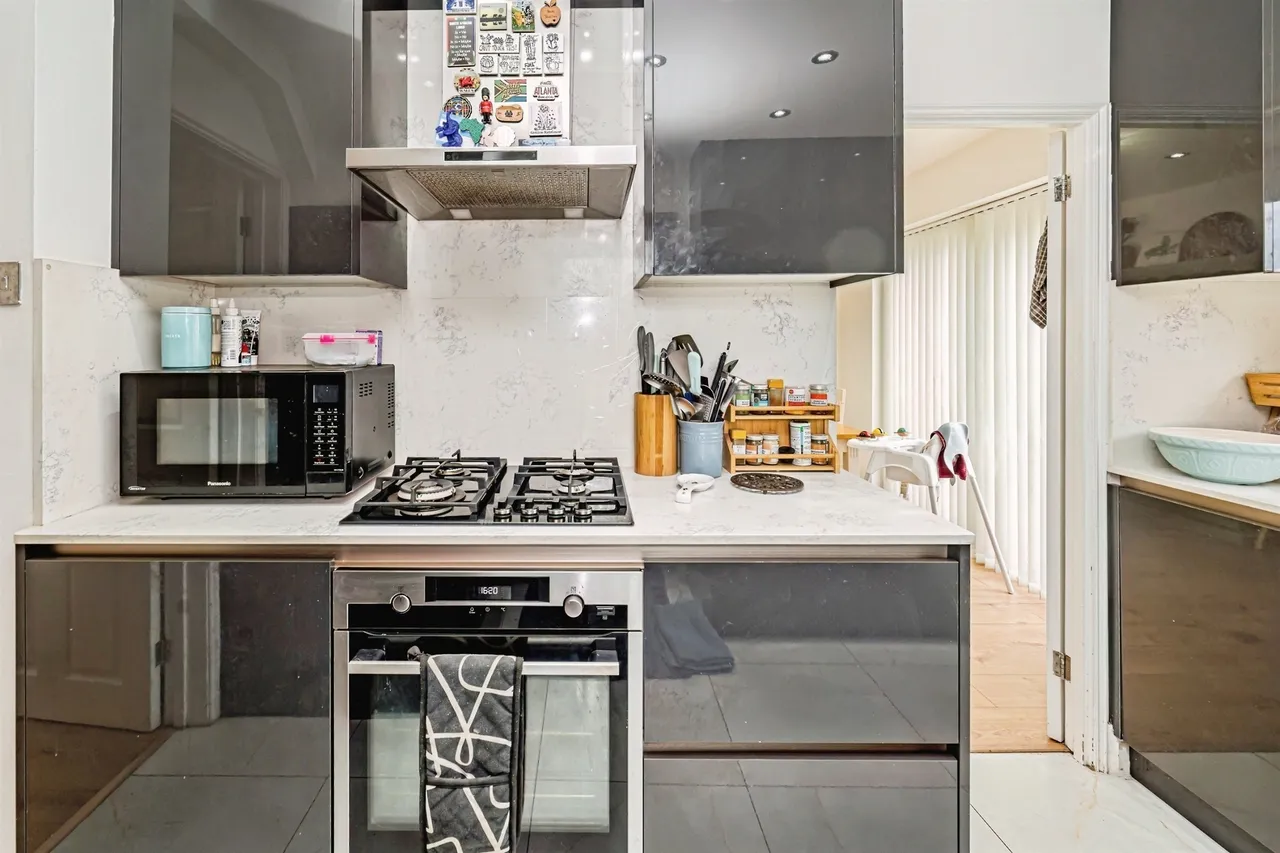 Nursery Road, Taplow, SL6, photo 13