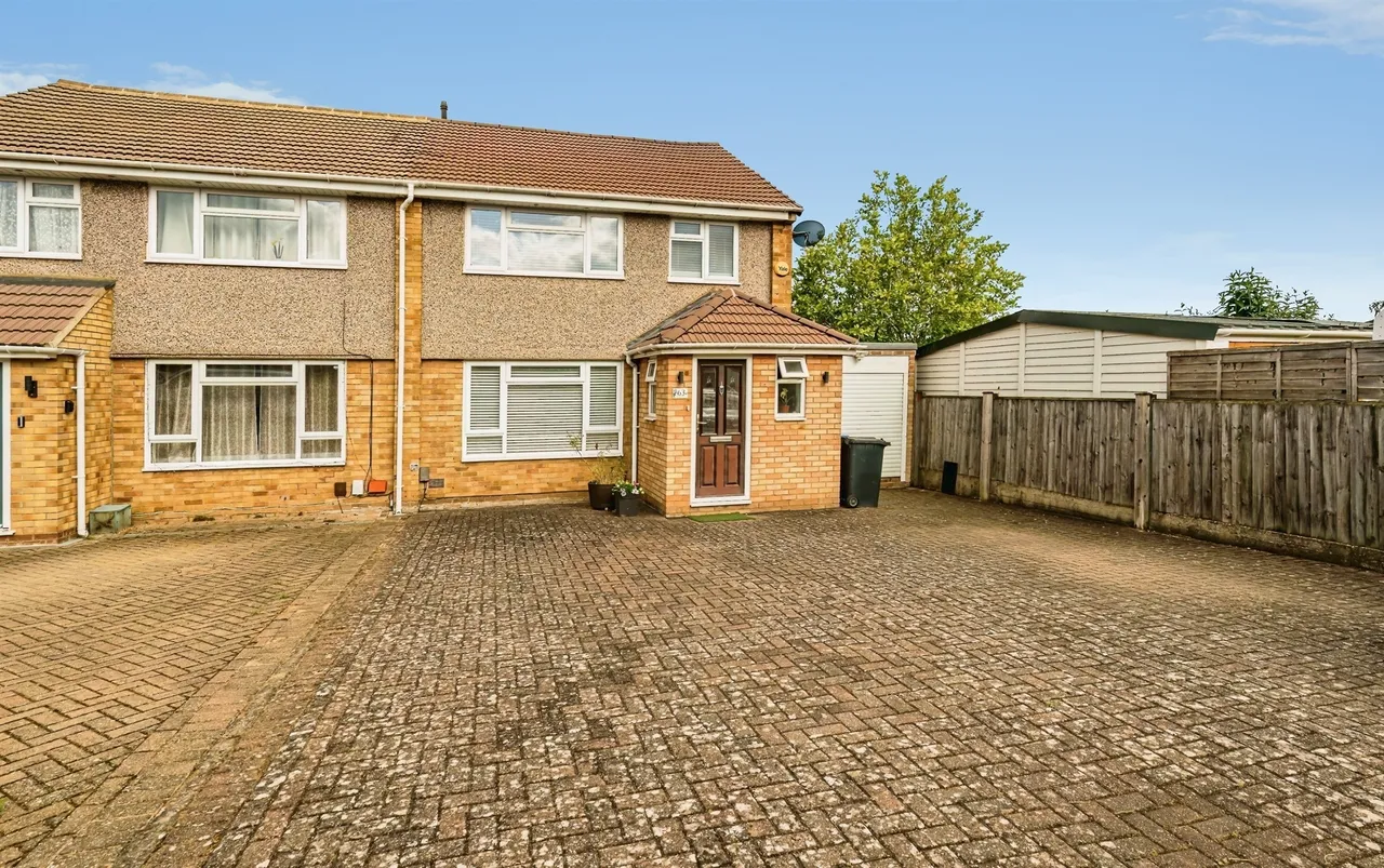 Nursery Road, Taplow, SL6, photo 18