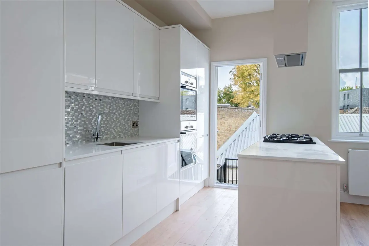 Clifton Hill, St. John's Wood, London, NW8 0JT, photo 2