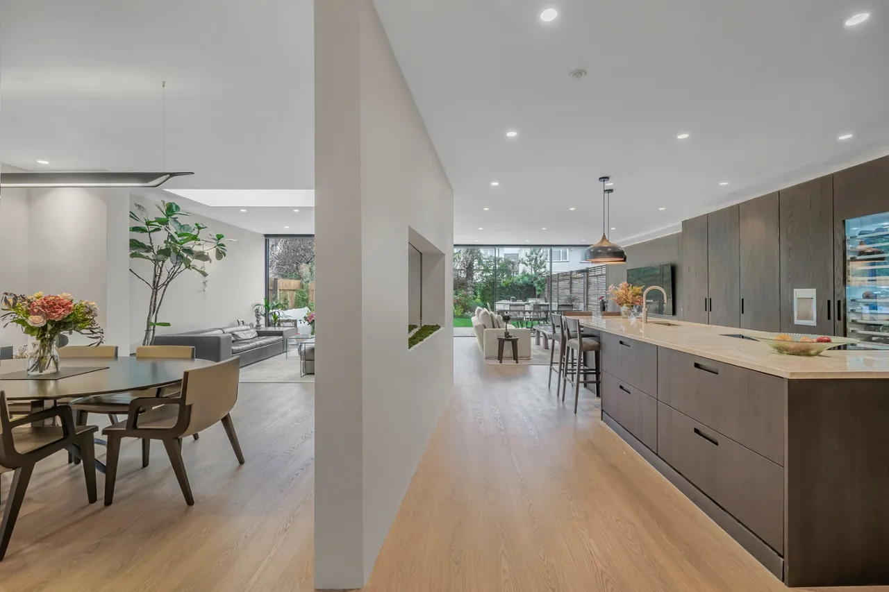 Shottfield Avenue, East Sheen, SW14, photo 19