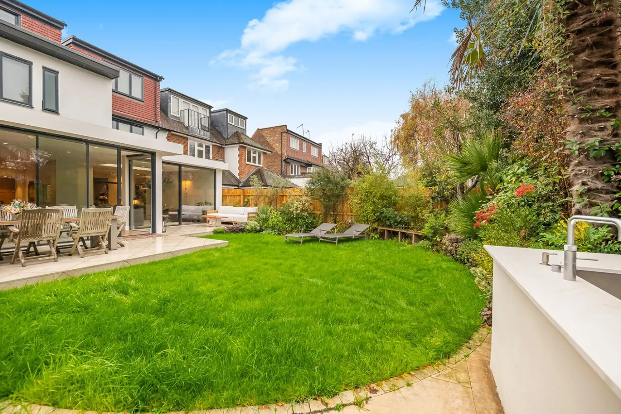 Shottfield Avenue, East Sheen, SW14, photo 23