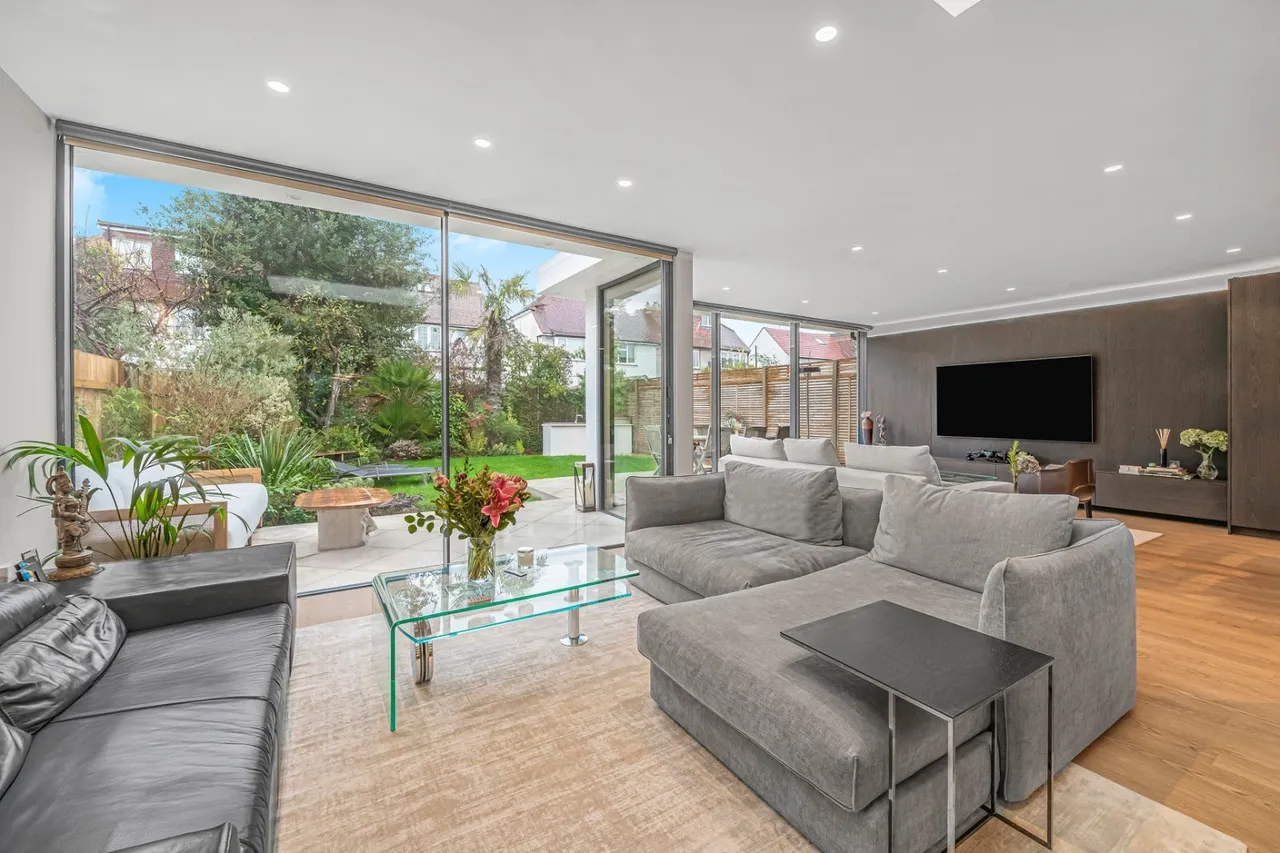 Shottfield Avenue, East Sheen, SW14, photo 4