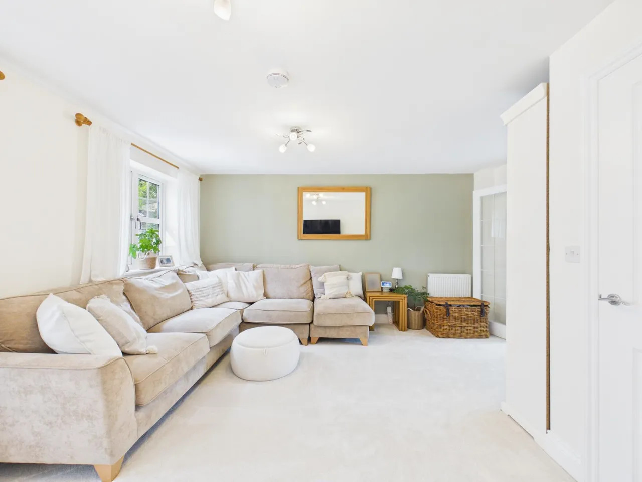 Stanley Close, Baughurst, RG26, photo 5