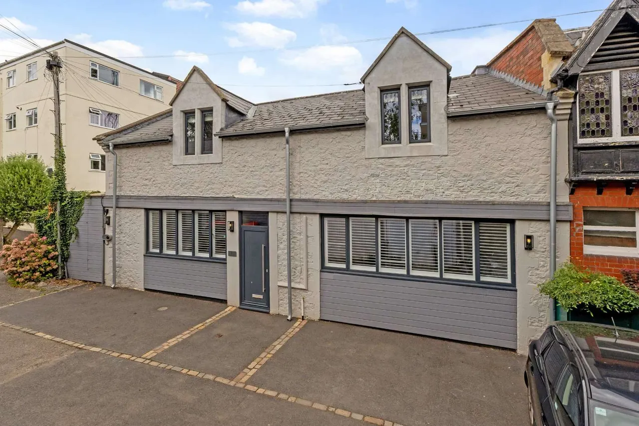3 bed house for sale — Clifton Down, Clifton, Bristol, BS8 3HU