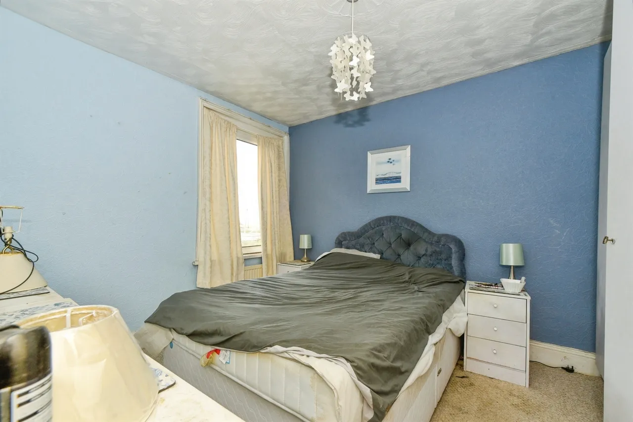Swindon Road, Wroughton, SN4, photo 6