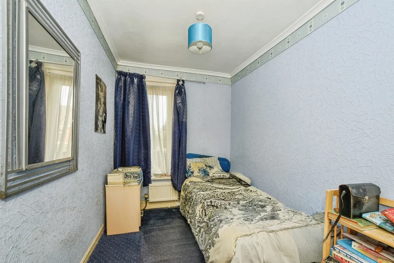 Swindon Road, Wroughton, SN4, photo 8