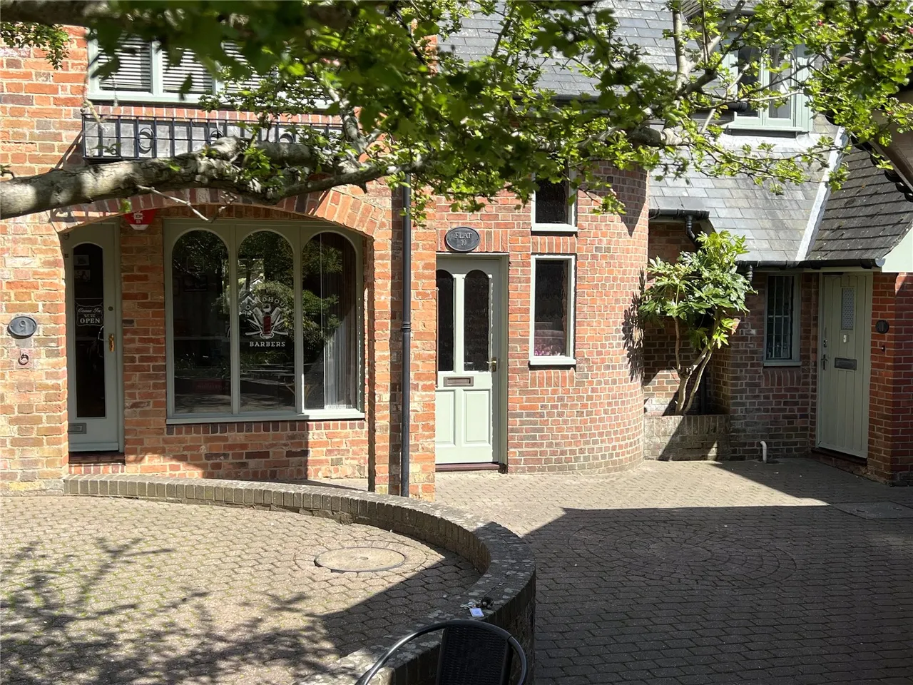 Roundhouse Court, Lymington, Hampshire, SO41 9LY, photo 3