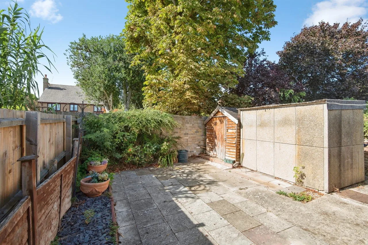 Clear Crescent, Melbourn, SG8, photo 4