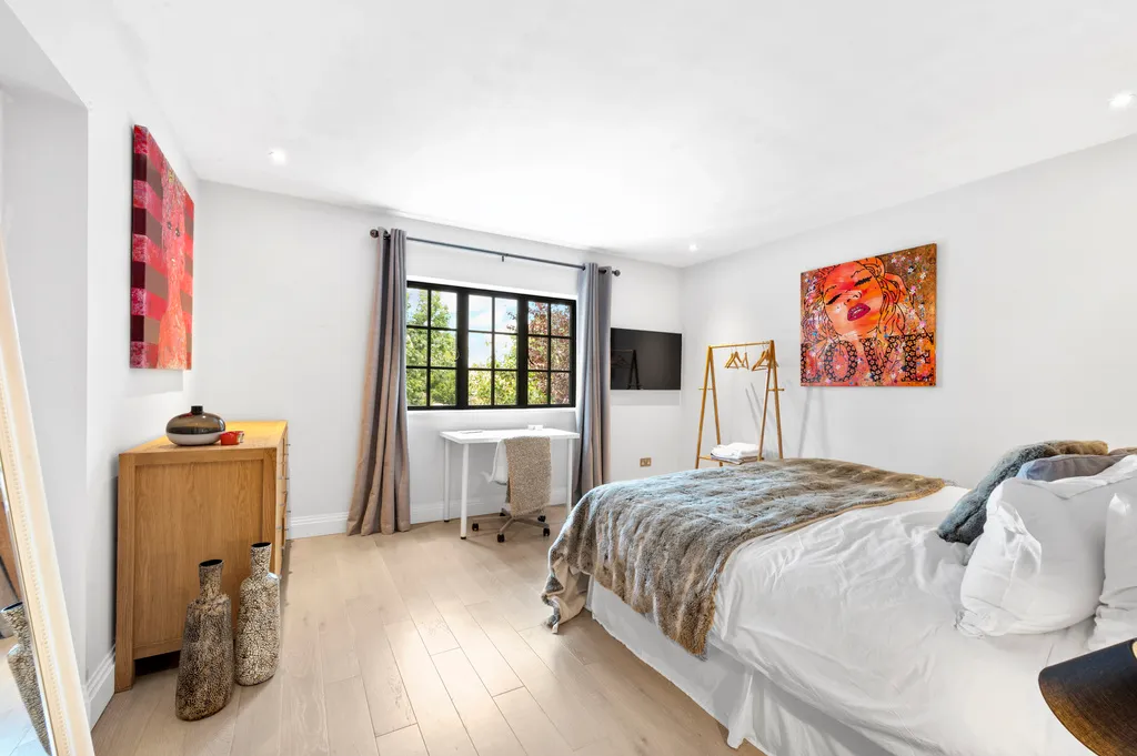 Copse Hill, London, SW20, photo 5