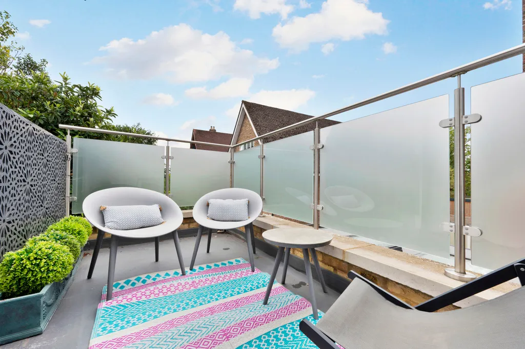 Copse Hill, London, SW20, photo 9