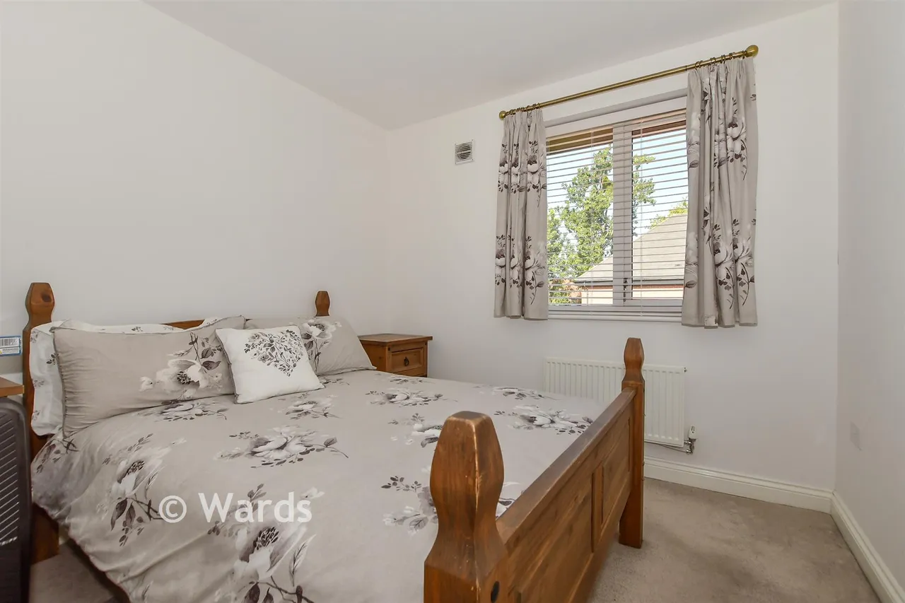 Charlotte Way, Leybourne, ME19, photo 5