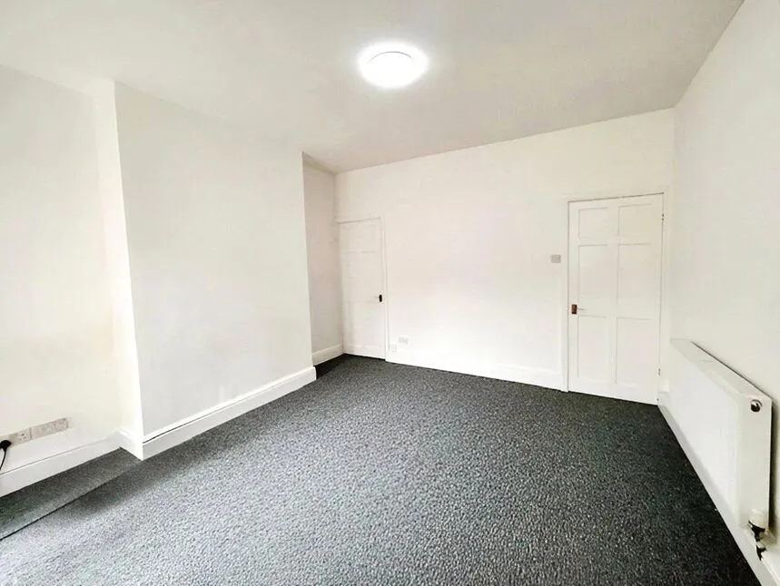 Cooper Street, Doncaster, DN4, photo 4
