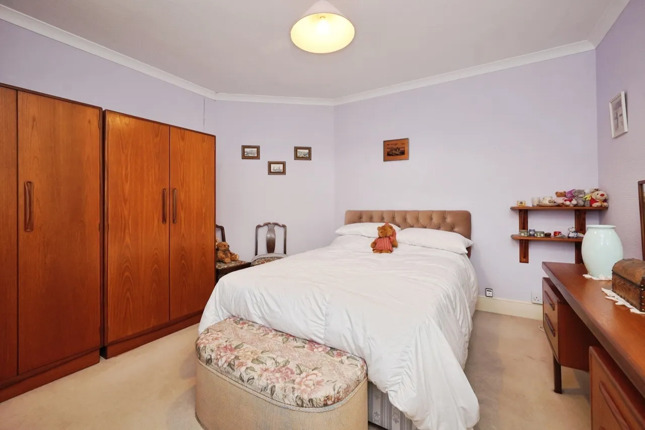 Sandwich Road, Whitfield, Dover, Kent, CT16, photo 13