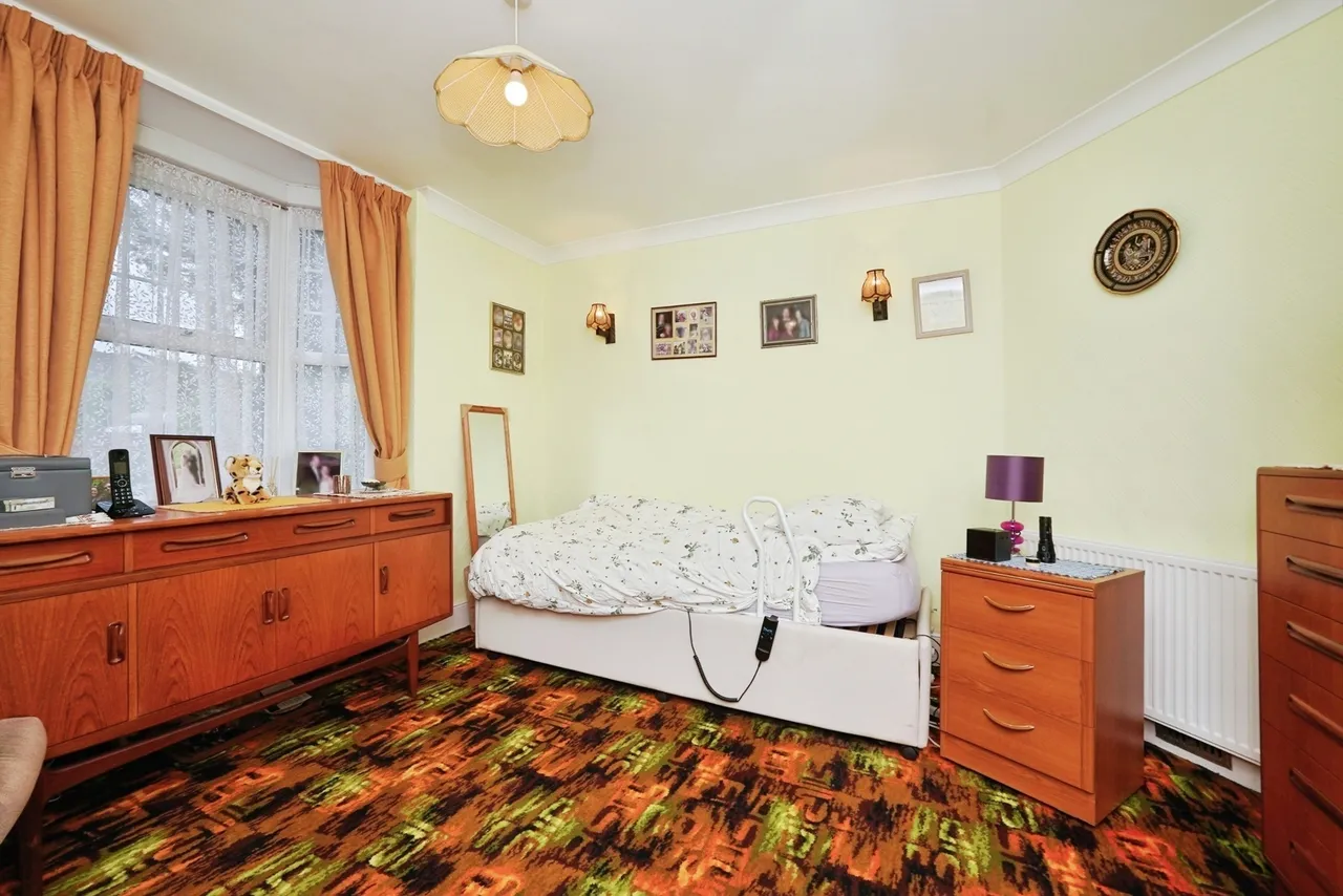 Sandwich Road, Whitfield, Dover, Kent, CT16, photo 16