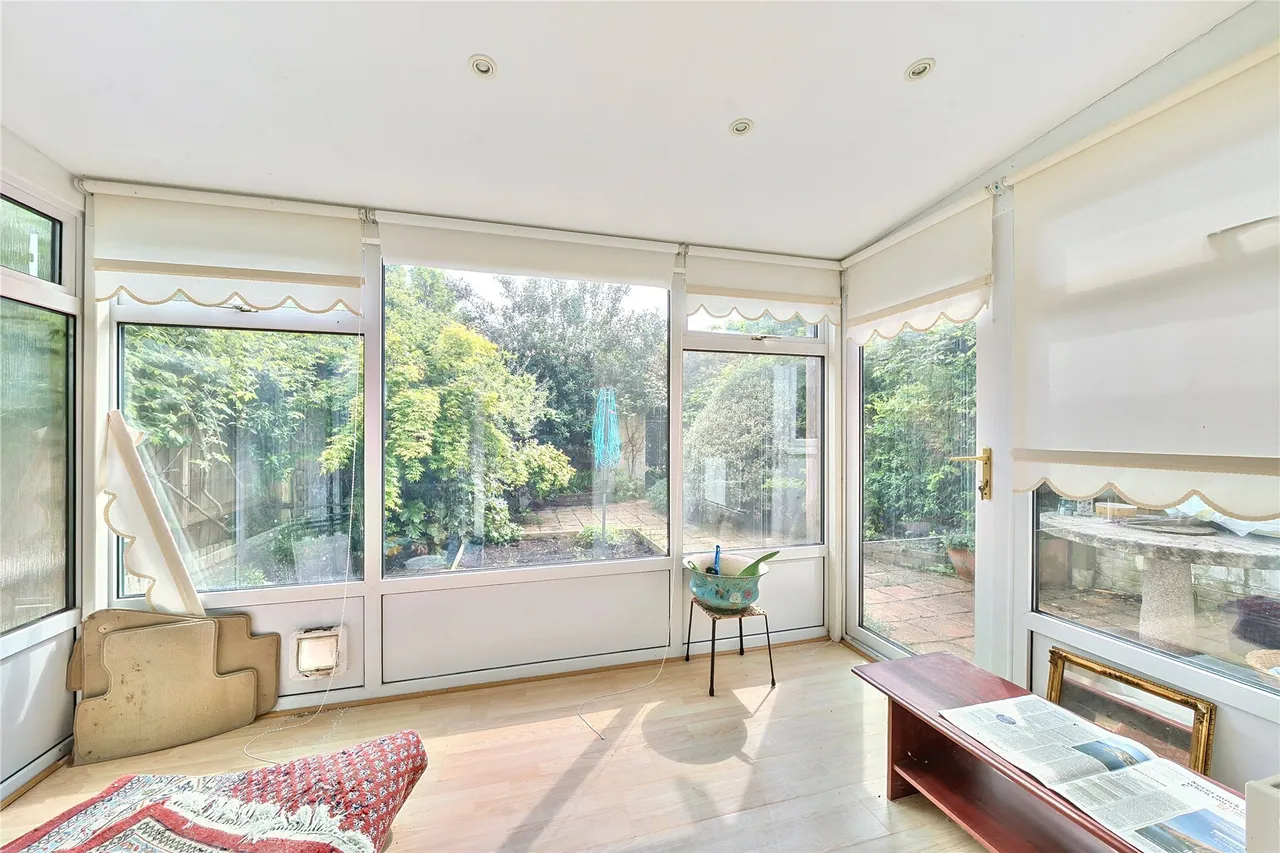 Deans Court, Milford on Sea, Lymington, Hampshire, SO41, photo 10