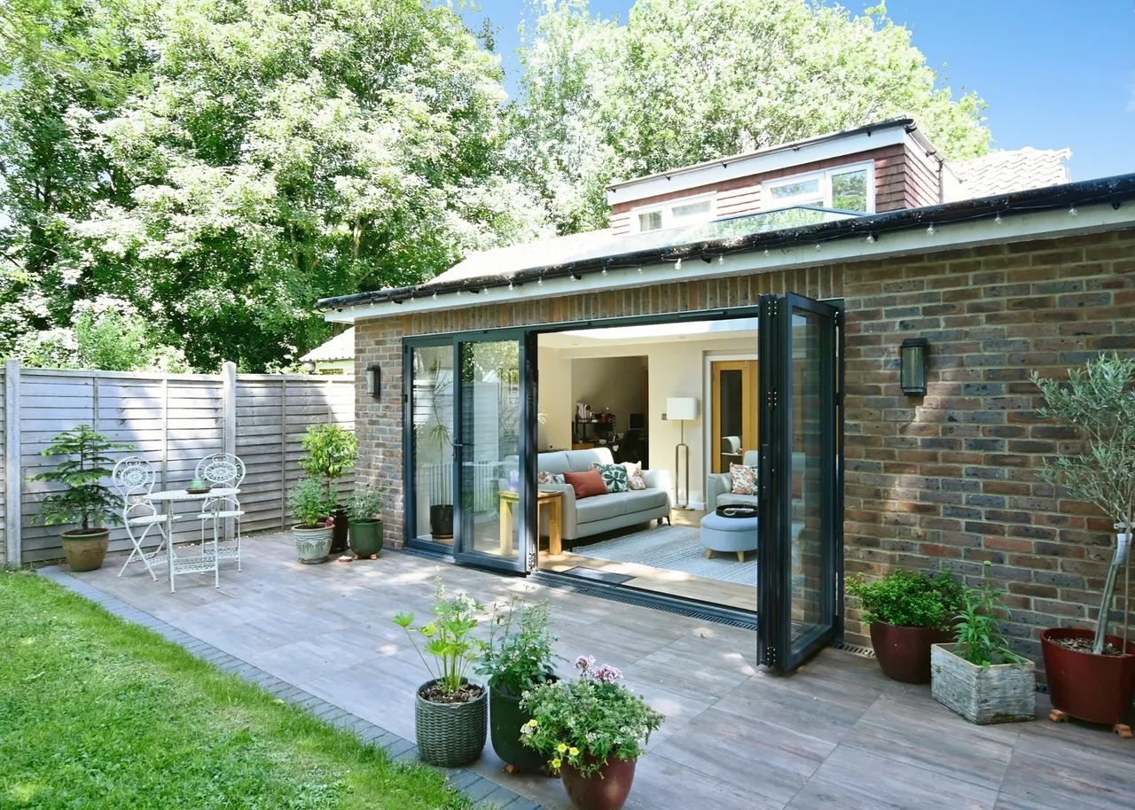 Beech Grove, Midhurst, GU29, photo 4