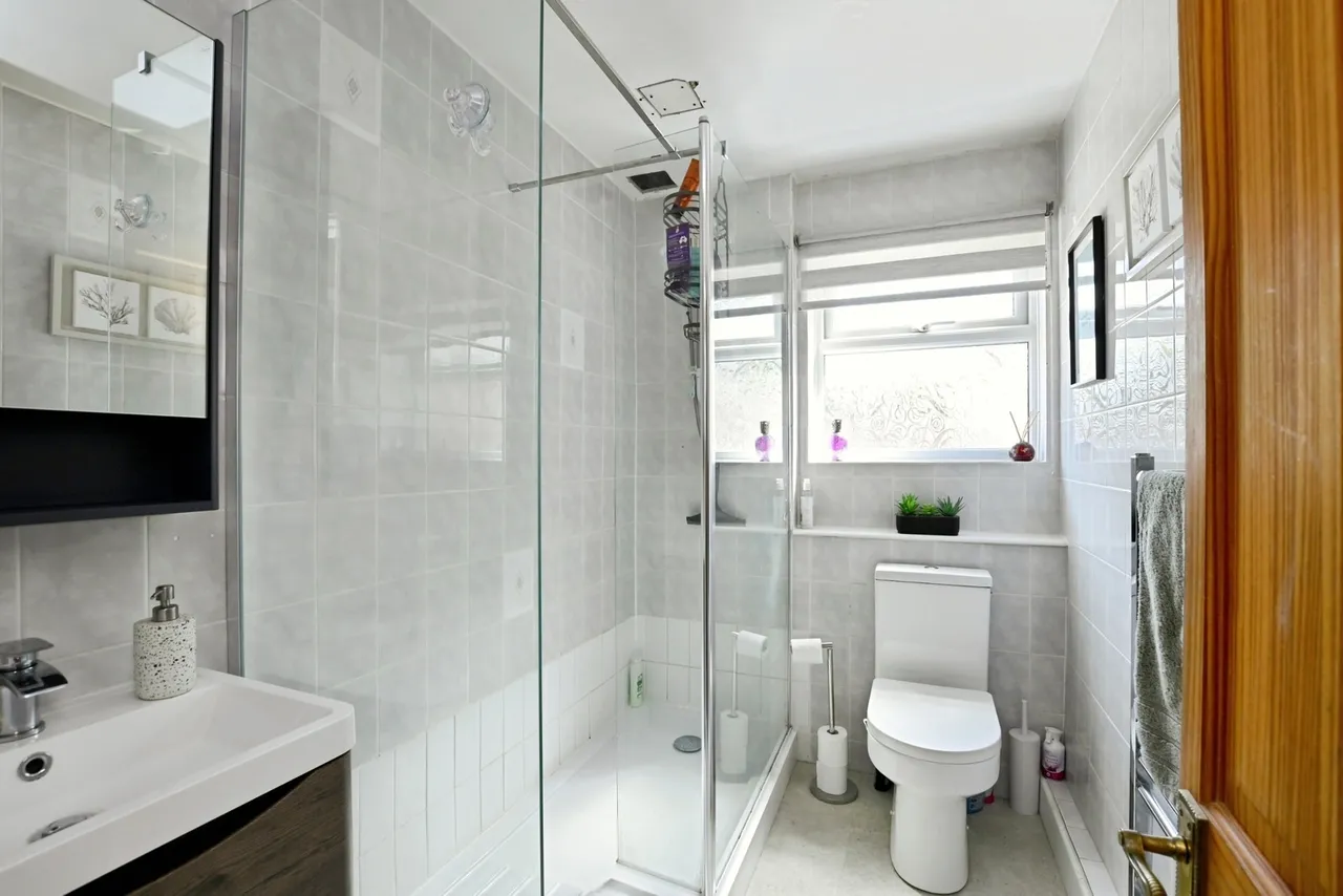 Beech Grove, Midhurst, GU29, photo 11