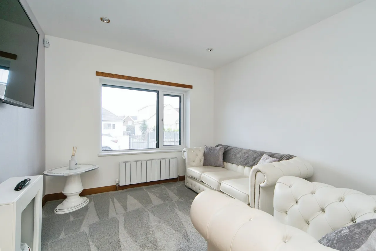 Ronald Avenue, Llandudno Junction, LL31, photo 11
