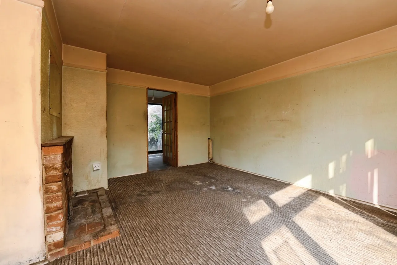 Broad Meadow, Kelvedon Hatch, Brentwood, Essex, CM15, photo 4