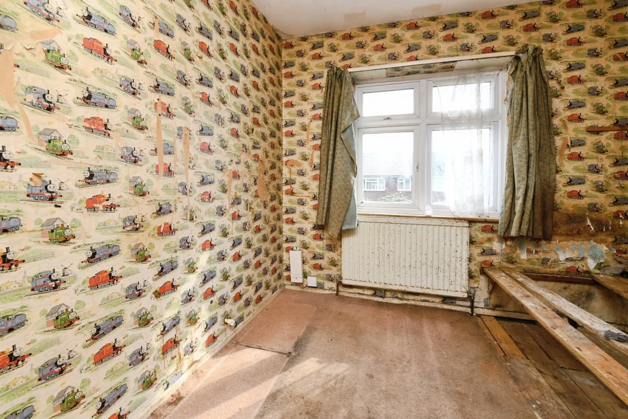 Broad Meadow, Kelvedon Hatch, Brentwood, Essex, CM15, photo 18
