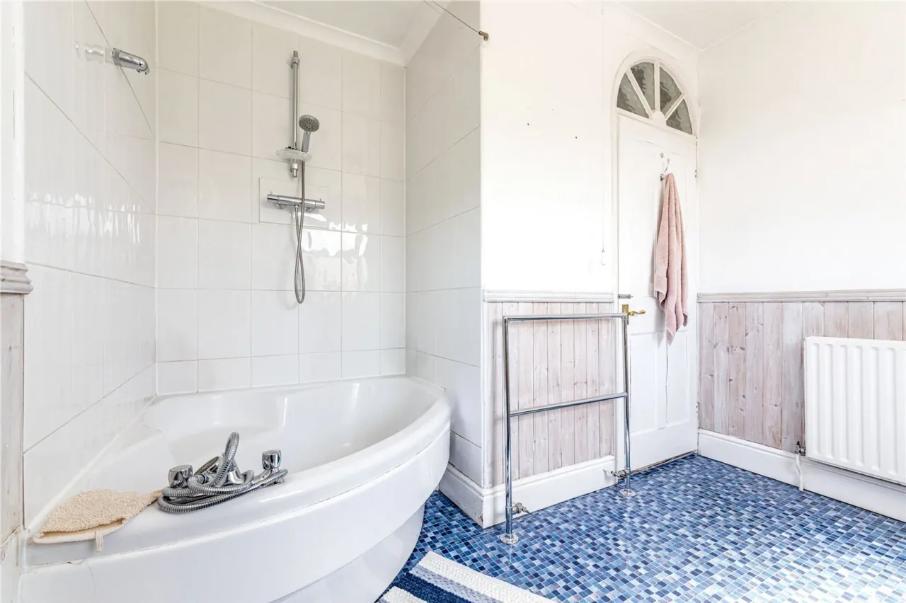 Chantry Road, Chertsey, Surrey, KT16, photo 20