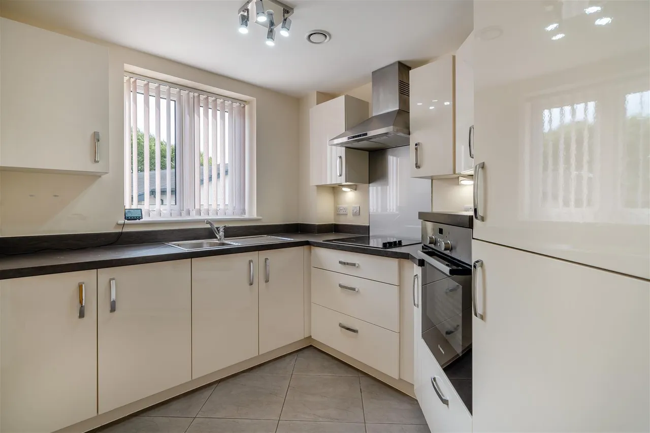 Poachers Way, Thornton-Cleveleys, FY5, photo 5