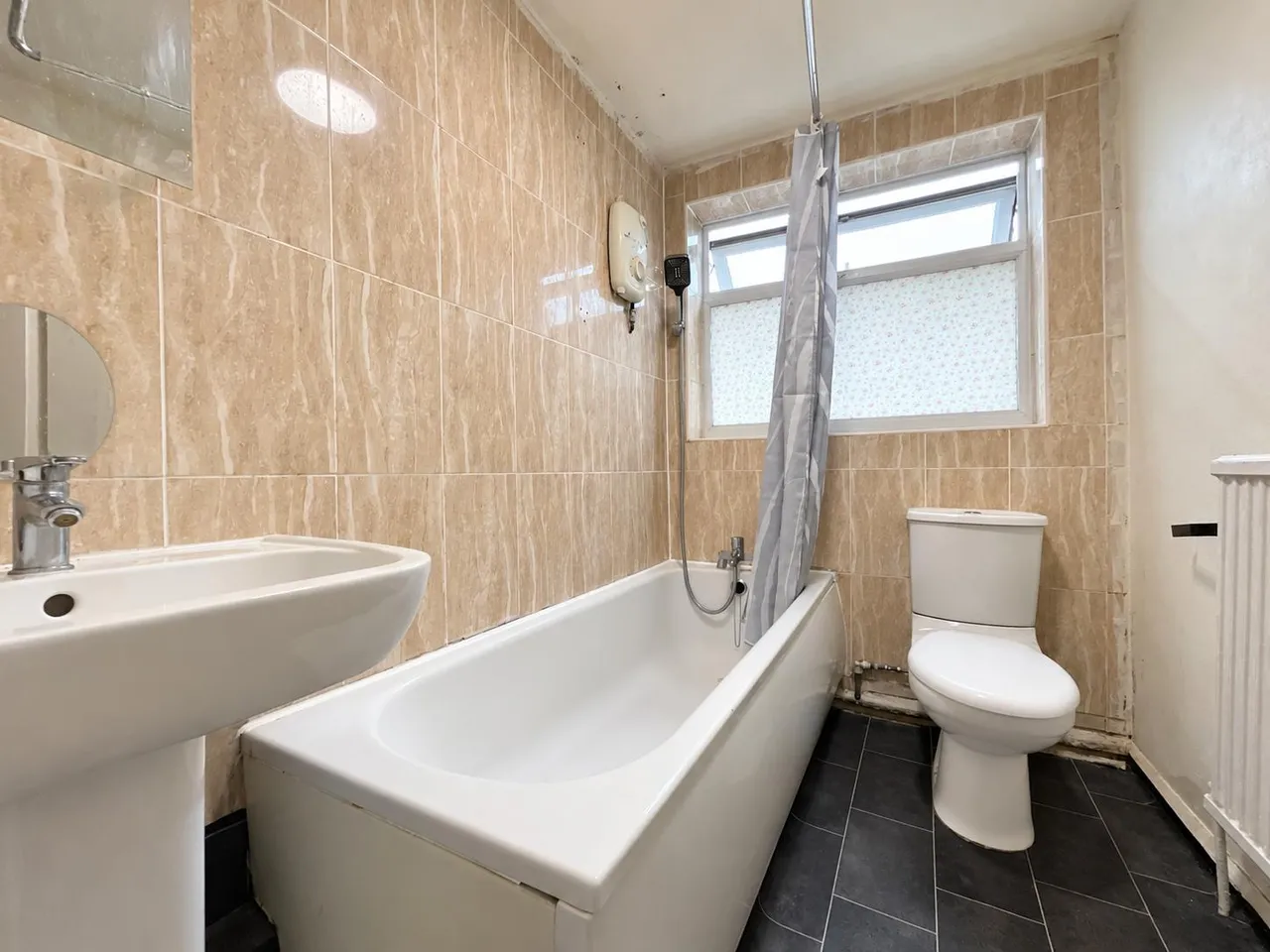 Windermere Road, Nottingham, NG7, photo 12