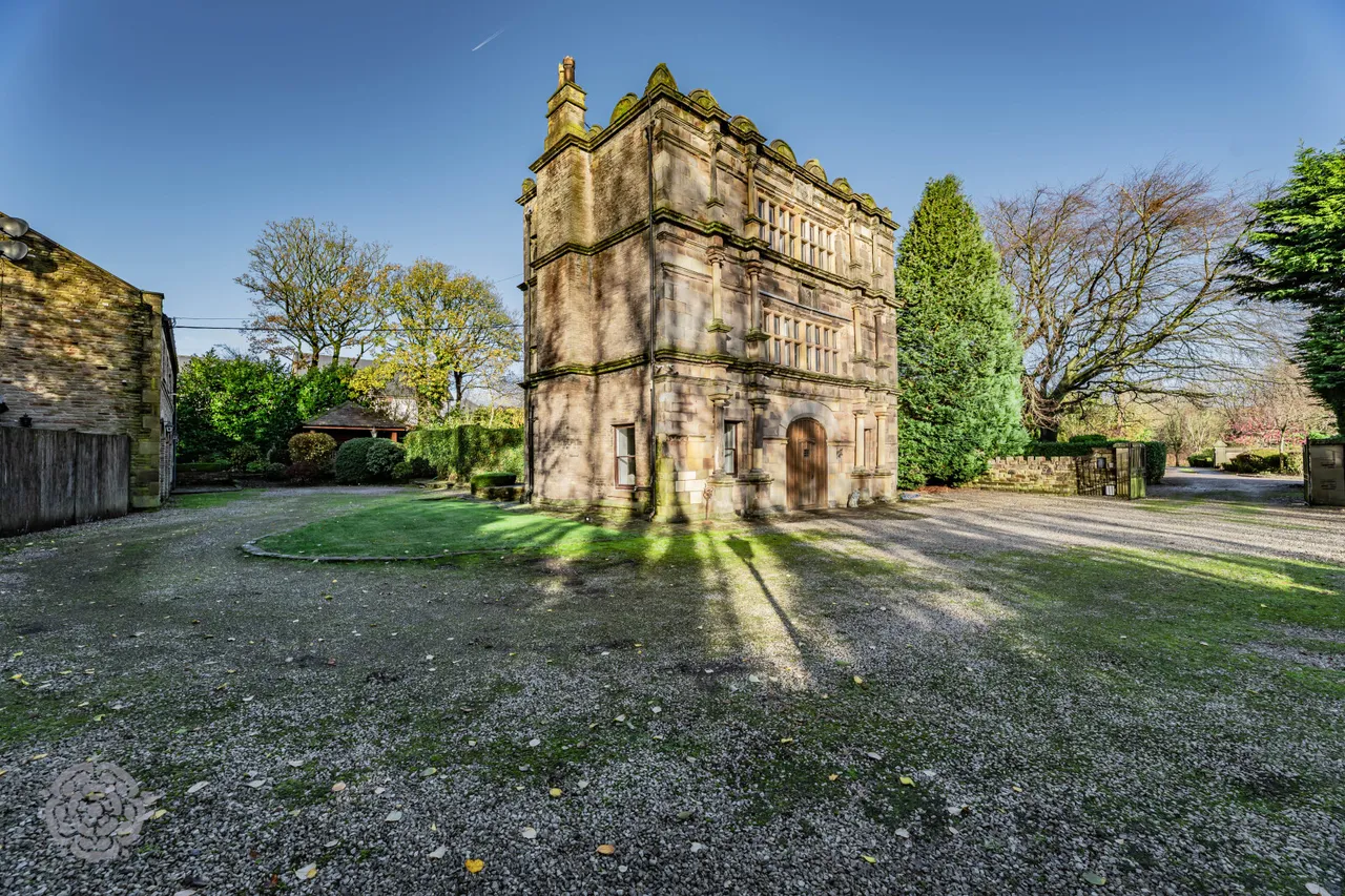 Lostock Hall Gatehouse Ox Hey Lane, Lostock, Bolton, BL6 4BS, photo 25