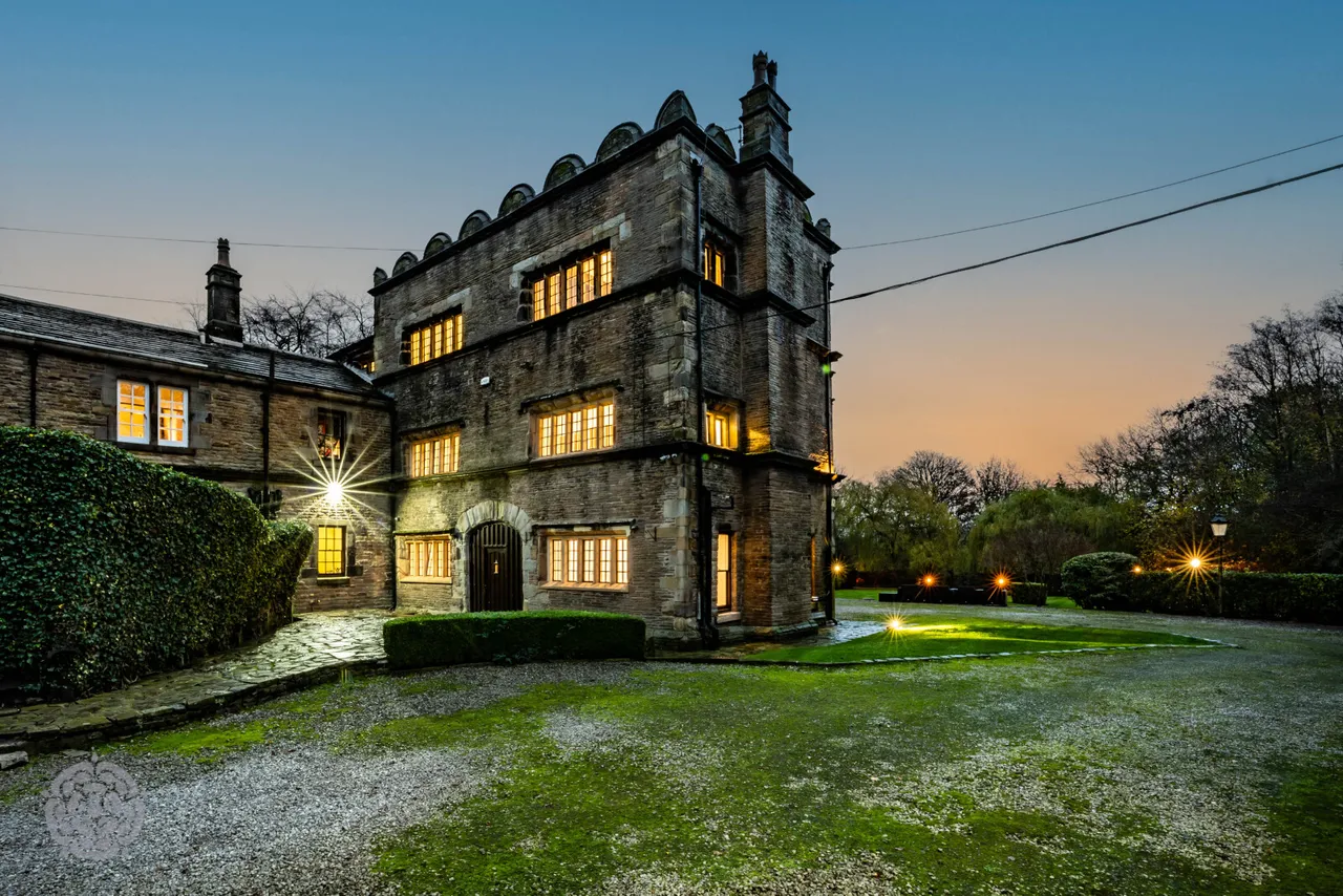 Lostock Hall Gatehouse Ox Hey Lane, Lostock, Bolton, BL6 4BS, photo 40